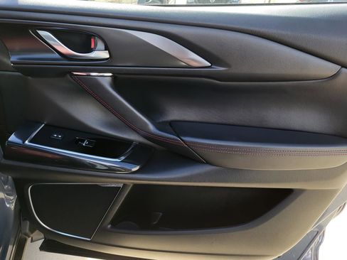 Used 2023 MAZDA CX-9 Carbon Edition AWD/4WD image 8