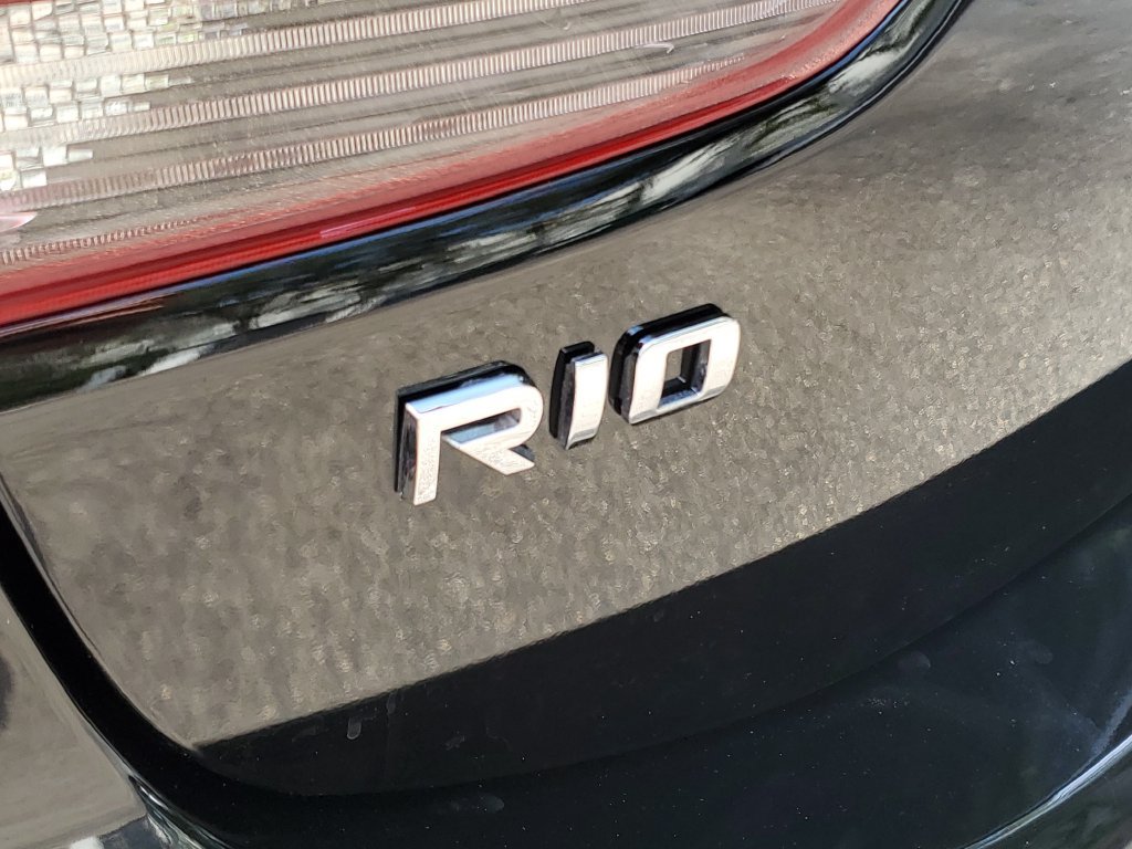 Used 2022 Kia Rio S w/ Option Group 015 FWD image 8