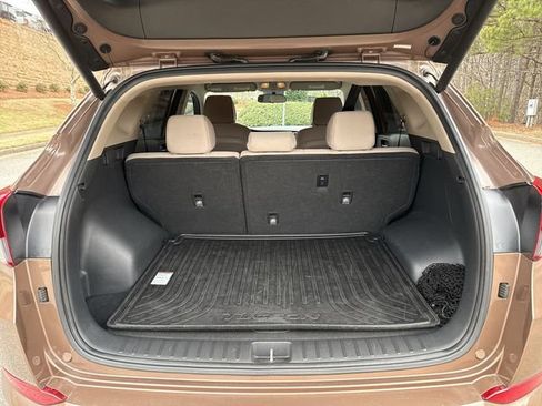 Used 2017 Hyundai Tucson Sport image 21