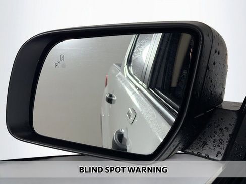 Used 2022 Ford Ranger XLT w/ Equipment Group 301A Mid image 3