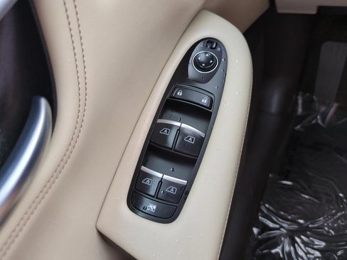 Used 2019 INFINITI QX50 Essential w/ Sensory Package FWD image 23
