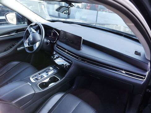 Used 2024 INFINITI QX60 Sensory image 9