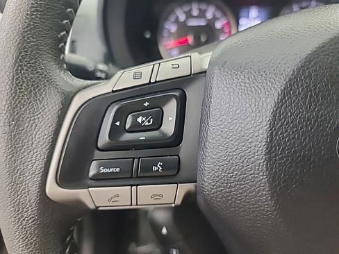 Used 2016 Subaru Forester 2.5i Limited image 25