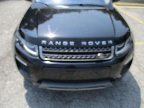 Used 2019 Land Rover Range Rover Evoque HSE AWD/4WD image 23