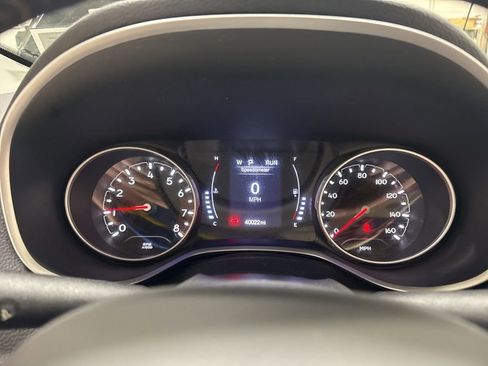 Used 2020 Jeep Compass Latitude w/ Cold Weather Group image 4