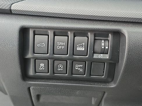 Used 2020 Subaru Forester Limited w/ Popular Package #3 image 26