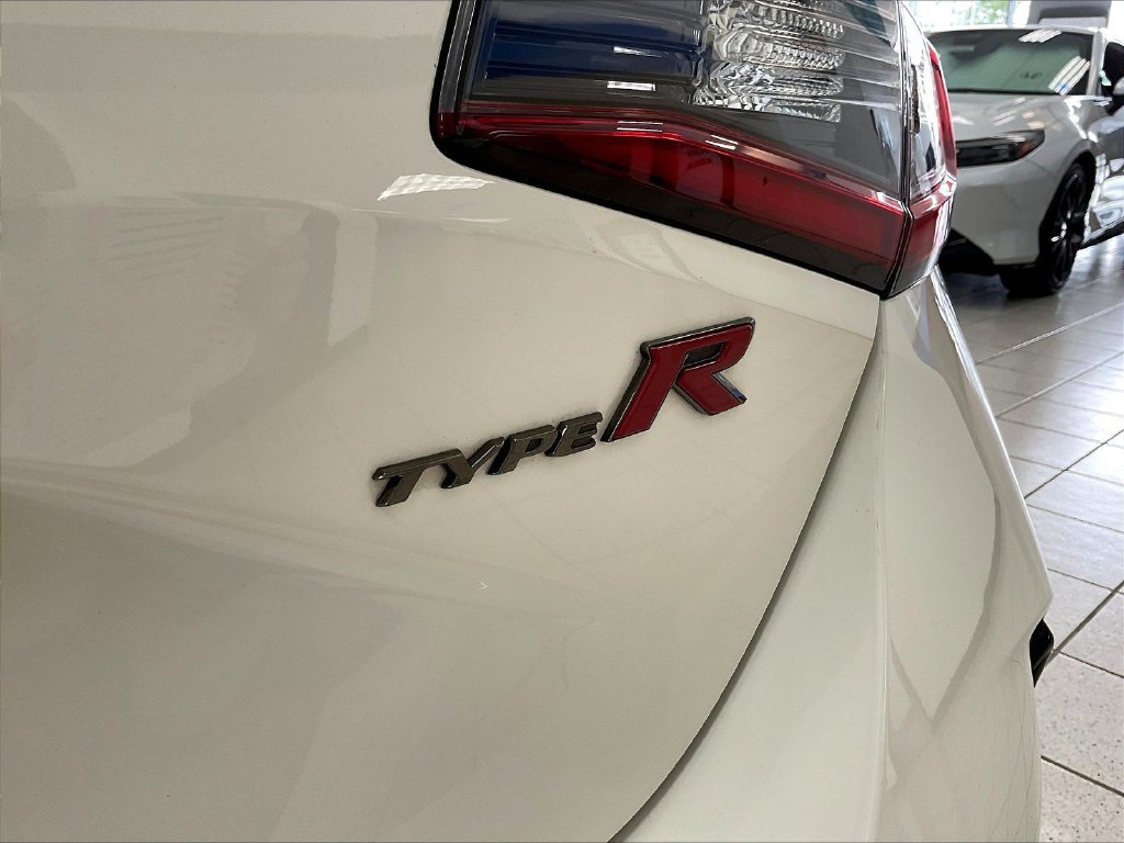 Used 2025 Honda Civic Type R image 25