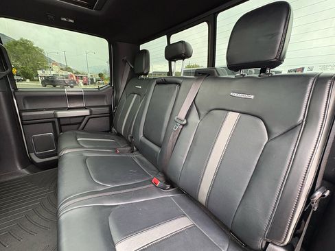 Used 2019 Ford F350 Platinum w/ Platinum Ultimate Package AWD/4WD image 20