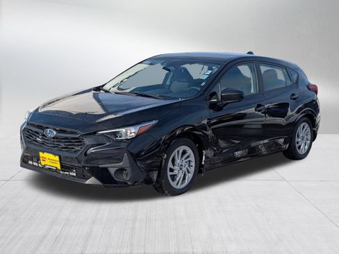 Used 2024 Subaru Impreza 2.0i image 3