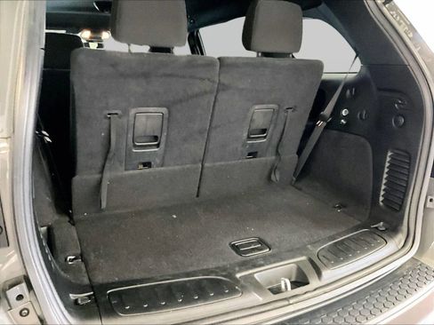 Used 2023 Dodge Durango GT AWD/4WD image 34