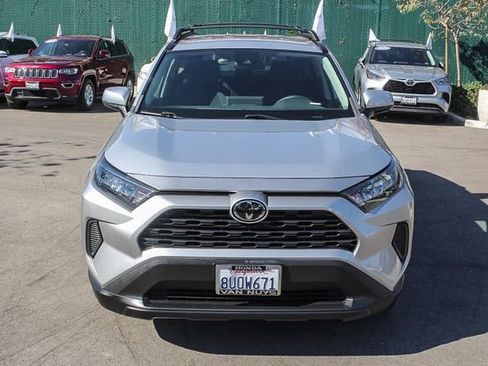 Used 2021 Toyota RAV4 LE w/ Carpet Mat Package (TMS) image 2