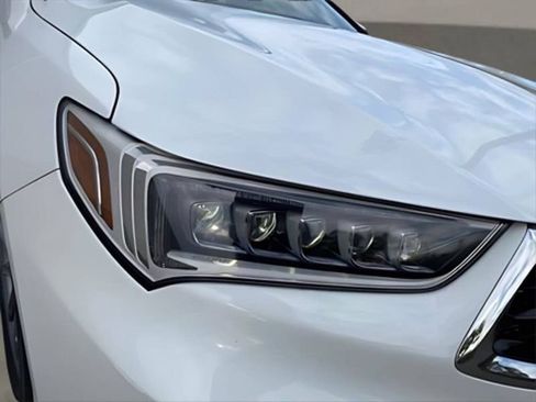 Used 2019 Acura TLX image 10