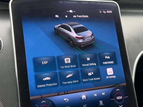 Used 2024 Mercedes-Benz C 300 4MATIC Sedan image 25