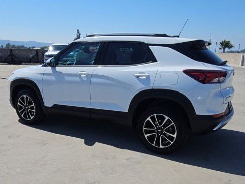 Used 2026 Chevrolet TrailBlazer LT AWD/4WD image 6