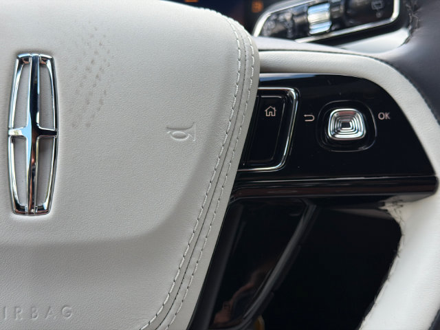 New 2027 Lincoln Aviator Black Label AWD/4WD image 30