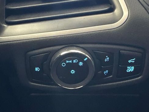 Used 2024 Ford Edge SEL w/ Convenience Package image 28