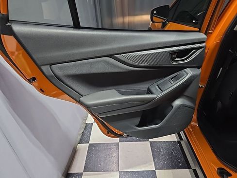 Used 2018 Subaru Crosstrek 2.0i Premium w/ Popular Package #3 AWD/4WD image 14