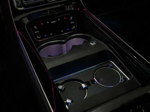 Certified 2022 Mercedes-Benz Maybach S 580 4MATIC image 23