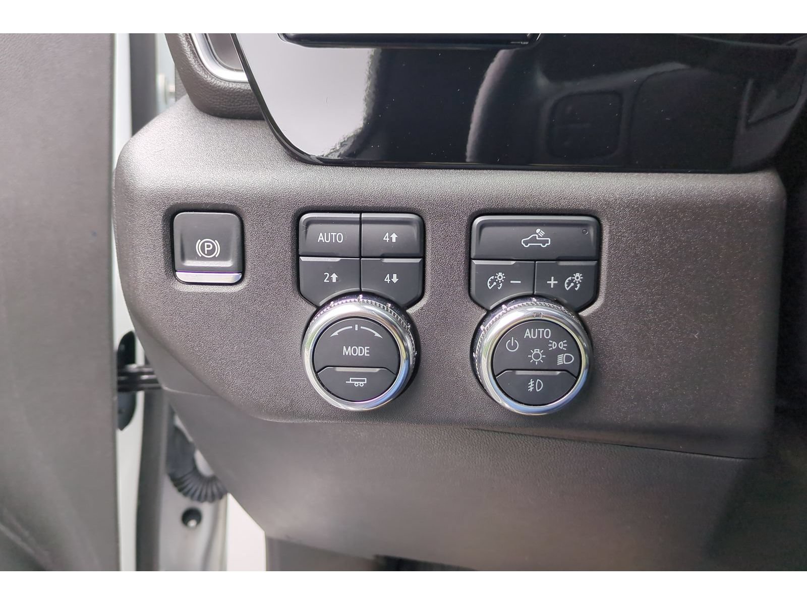 Used 2024 GMC Sierra 1500 Elevation AWD/4WD image 19