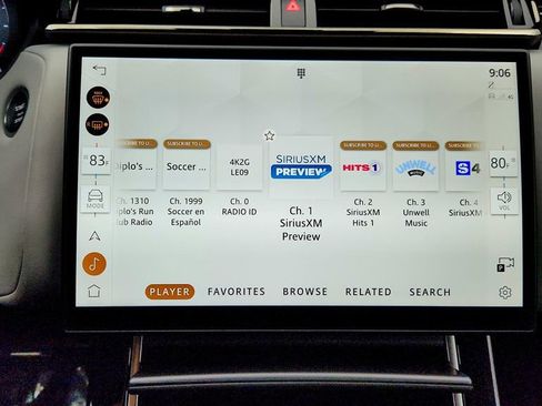 Used 2024 Land Rover Range Rover Velar Dynamic SE image 17