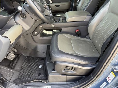 Used 2021 Land Rover Defender 110 X-Dynamic HSE image 19