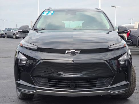 Used 2022 Chevrolet Bolt EUV Premier w/ Sun & Sound Package FWD image 15