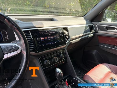 Used 2021 Volkswagen Atlas Cross Sport SEL Premium R-Line AWD/4WD image 15