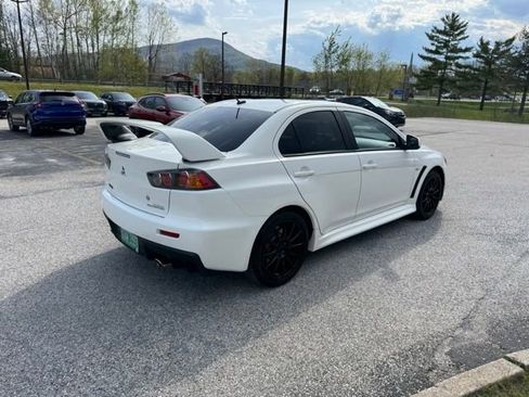 Used 2014 Mitsubishi Lancer Evolution GSR AWD/4WD image 32