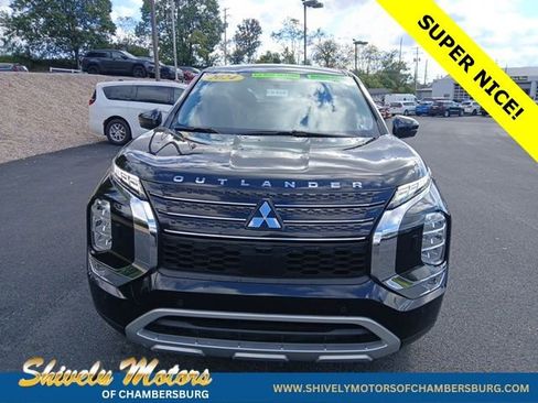Used 2024 Mitsubishi Outlander SE image 8