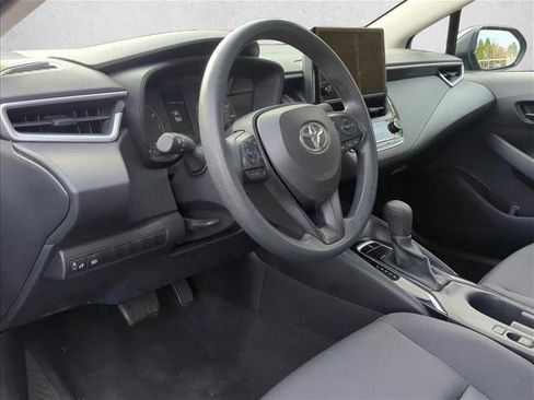 Used 2024 Toyota Corolla LE image 9