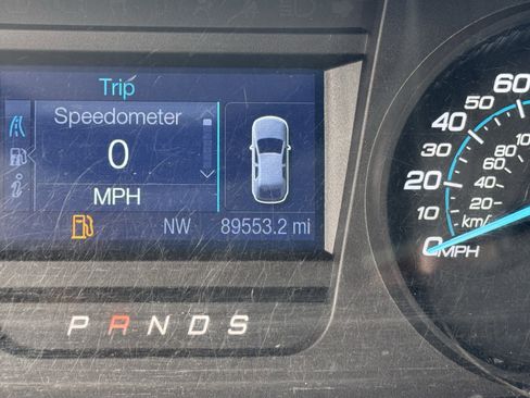 Used 2016 Ford Taurus SEL image 19