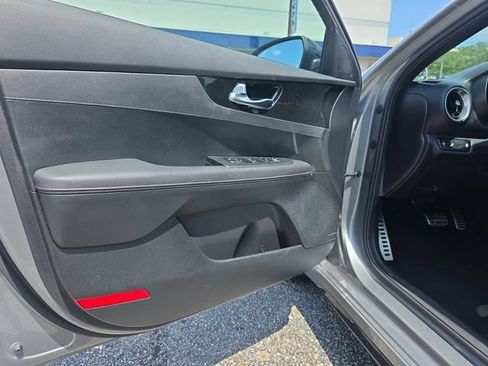 Used 2023 Kia Forte GT w/ GT2 Package FWD image 17
