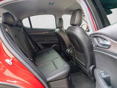 Used 2018 Alfa Romeo Stelvio Ti image 24