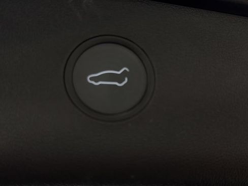Used 2021 Tesla Model 3 Performance AWD/4WD image 8