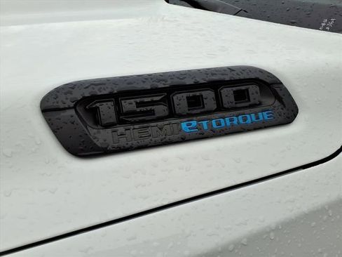 Used 2023 RAM 1500 Big Horn image 11