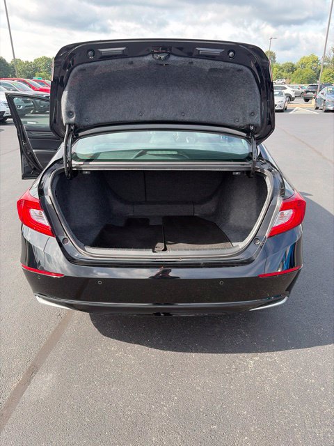 Used 2020 Honda Accord Touring image 22