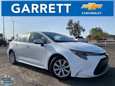 Used 2024 Toyota Corolla LE FWD image 1