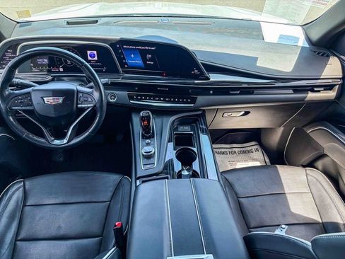 Certified 2022 Cadillac Escalade Sport AWD/4WD image 16