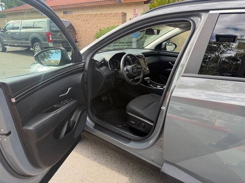 Used 2024 Hyundai Tucson SEL FWD image 18