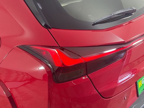 Used 2022 Lexus UX 250h w/ Premium Package AWD/4WD image 36