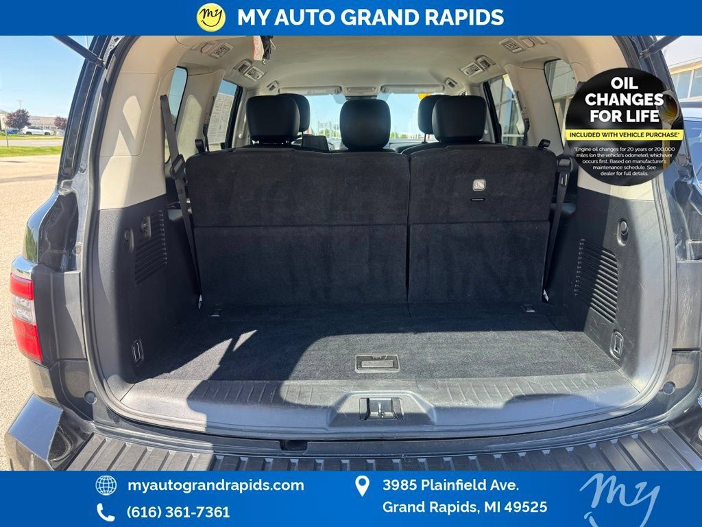 Used 2024 Nissan Armada SV AWD/4WD image 26