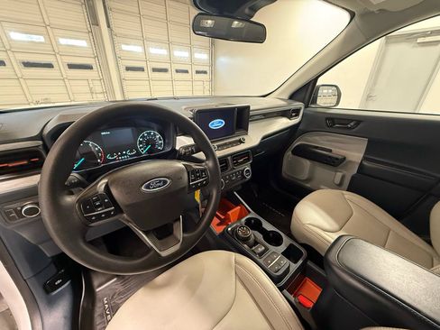 Used 2022 Ford Maverick XLT FWD image 12