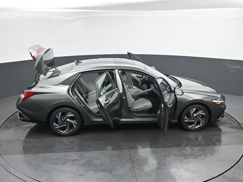 New 2026 Hyundai Elantra Limited w/ Cargo Package FWD image 55