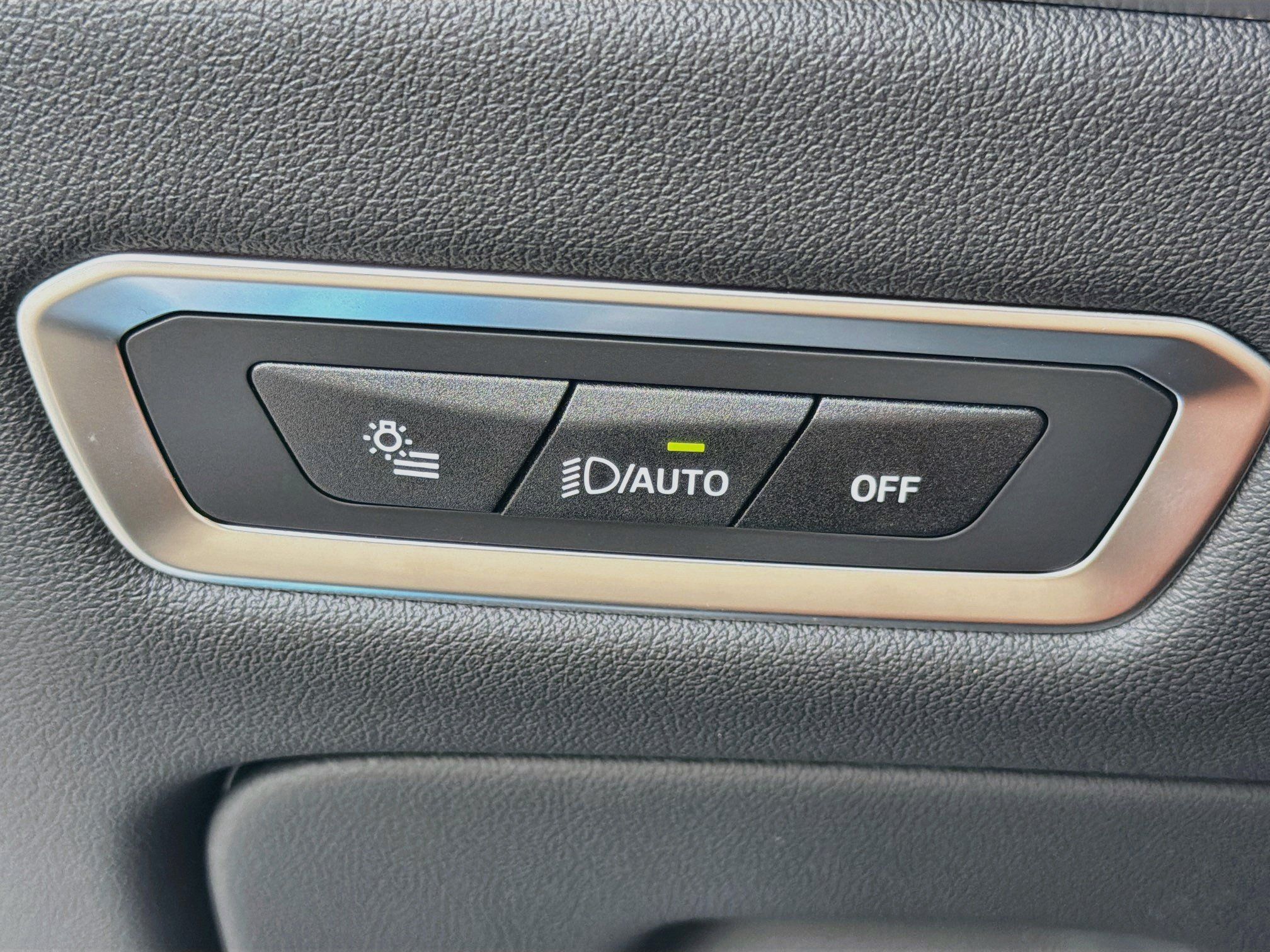New 2027 BMW X7 M60i AWD/4WD image 37