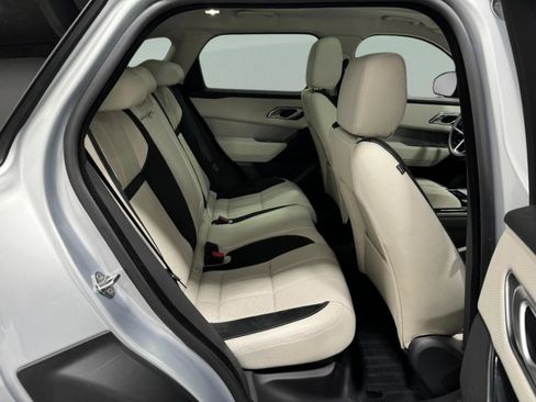 Used 2023 Land Rover Range Rover Velar R-Dynamic S image 9