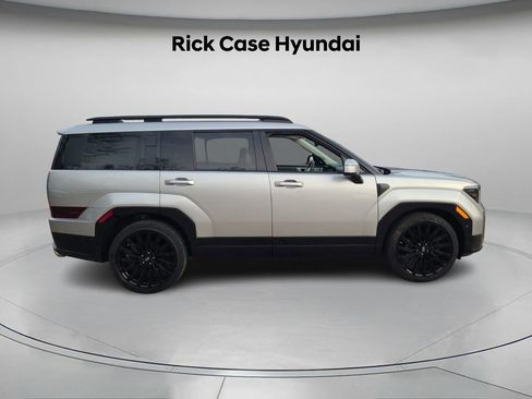 Used 2025 Hyundai Santa Fe Calligraphy image 4
