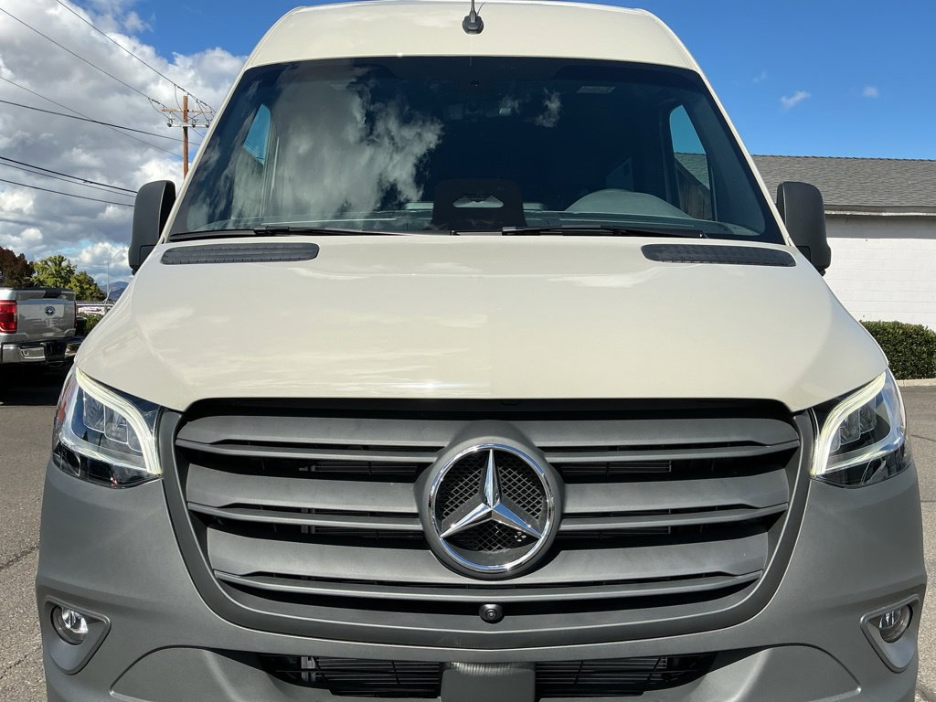 New 2026 Mercedes-Benz Sprinter 2500 image 11