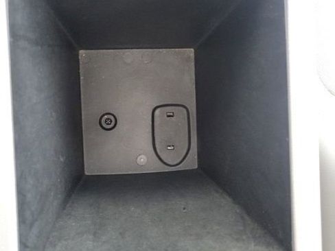 Used 2021 GMC Acadia SLT image 40