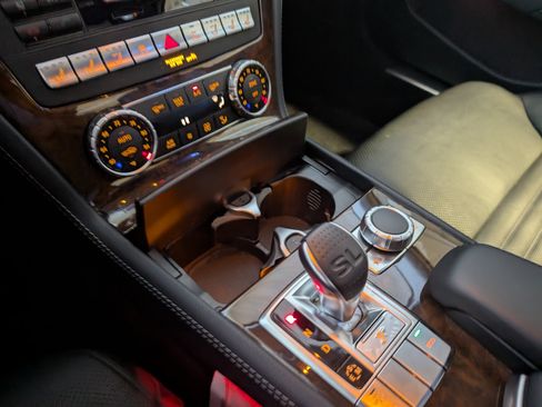 Used 2014 Mercedes-Benz SL 550 image 41