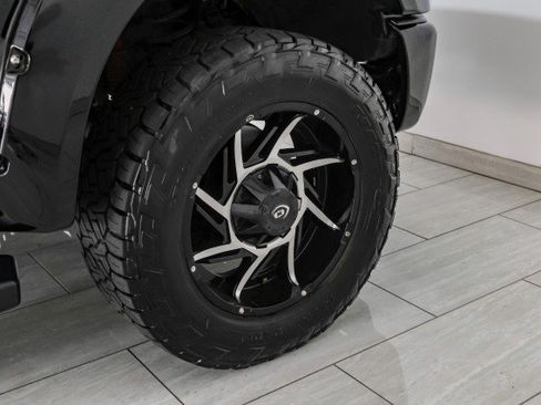 Used 2016 Ford F350 Platinum w/ Platinum Package AWD/4WD image 46